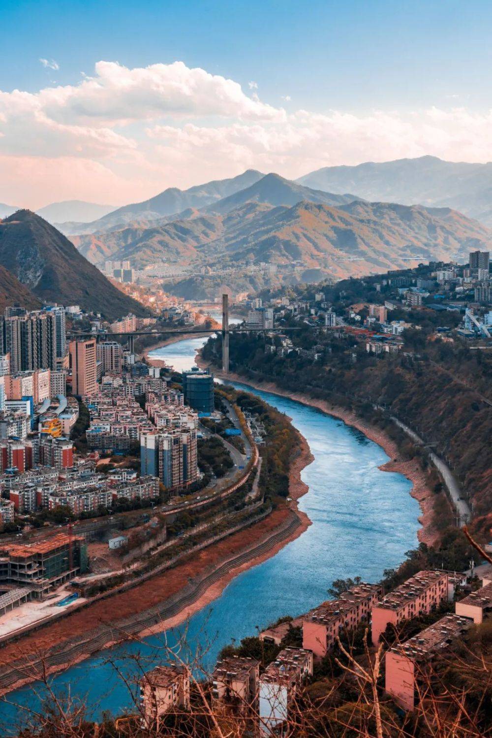 四川特区攀枝花是钢城还是甜城