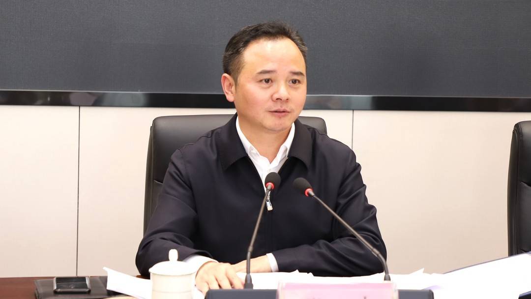 通川区委召开常委会传达学习全市党史学习教育中心组学习扩大会暨领导