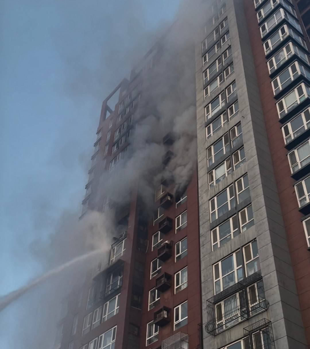 又是电动车火灾北京一居民家中充电引发火灾