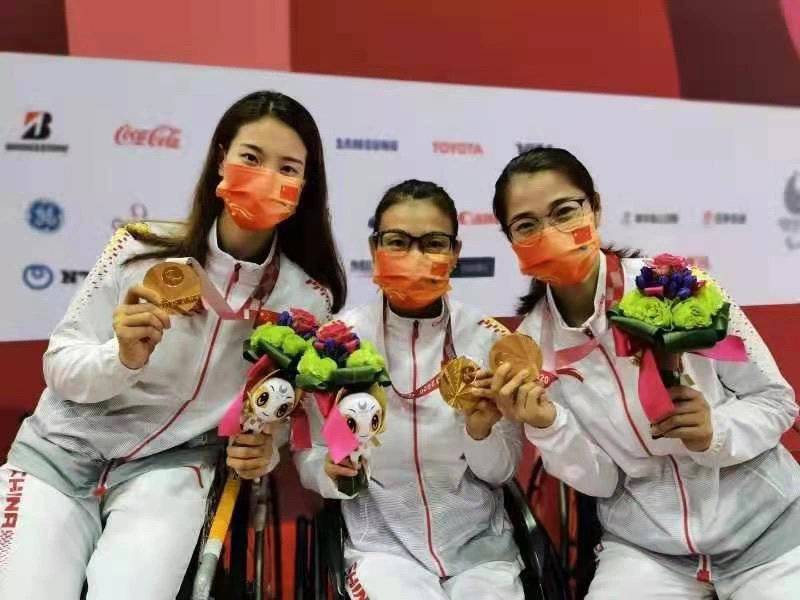 手动轮椅怎么打开巴中姑娘辜海燕夺得东京残奥会轮椅击剑女子花剑个人+团体两枚金牌_https://www.jmylbn.com_新闻资讯_第1张