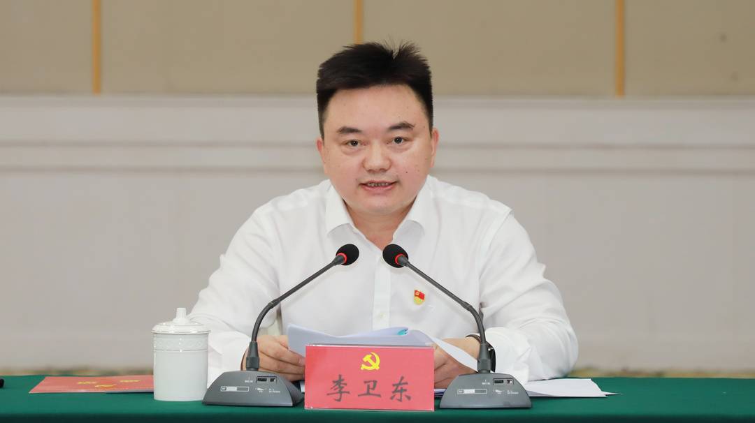 李卫东,李双江,杜平,杜仕俊,何梦漪,胡阳玲,唐梓健(按姓氏笔画排序)