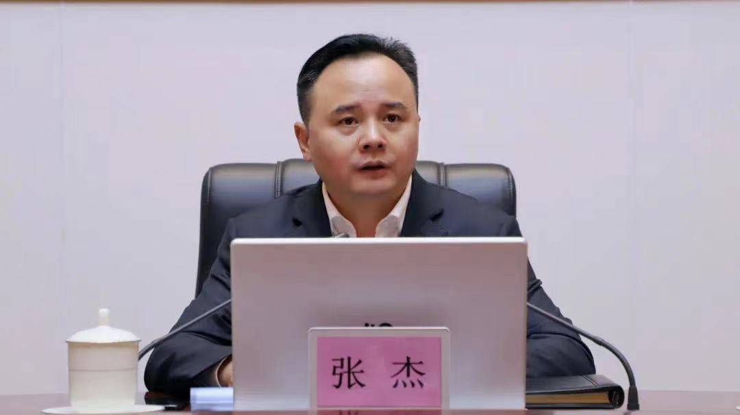 牟军,冉然,李卫东作交流发言;朱宏鹏,罗琳,王晴,侯候,何刚,郑和作书面